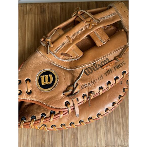 Wilson Other - Wilson A9884 12” Broken In Deep Pocket Softball First Base Mitt Right Throw